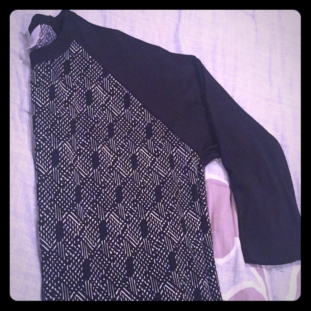 Lularoe Randy Black and White Geometric Small